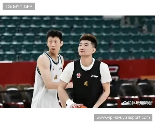 背水一战迎来复出？孙铭徽现身浙江广厦G2赛前踩场训练